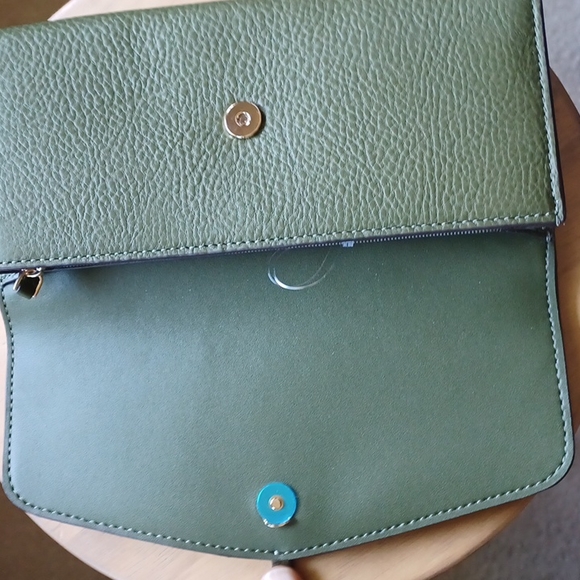 SALE‼️🥰Kate Spade Continental Wallet! (NEW) - Picture 4 of 16